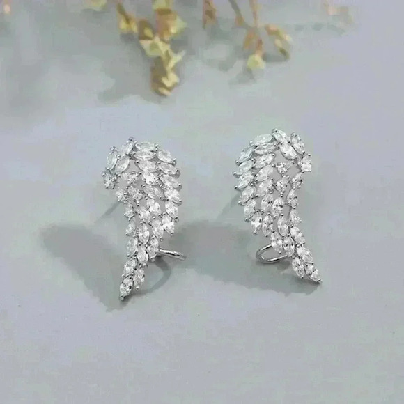 💥 Angel Wing Feather CZ Engagement Ear Bone Clip Earrings, GPMB1562 - Picture 4 of 4